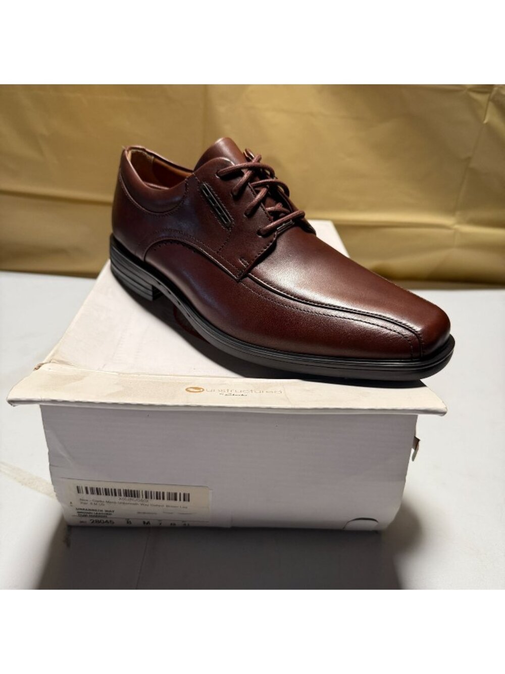 Clark Men's Un Kenneth Way Oxford Brown Size 8 NEW